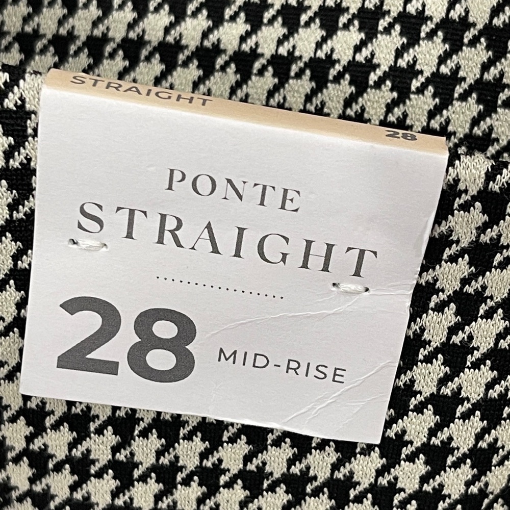 Lane Bryant Ponte Pull-On Straight Leg Pant Black White Houndstooth Mid Rise 28 - Picture 9 of 9